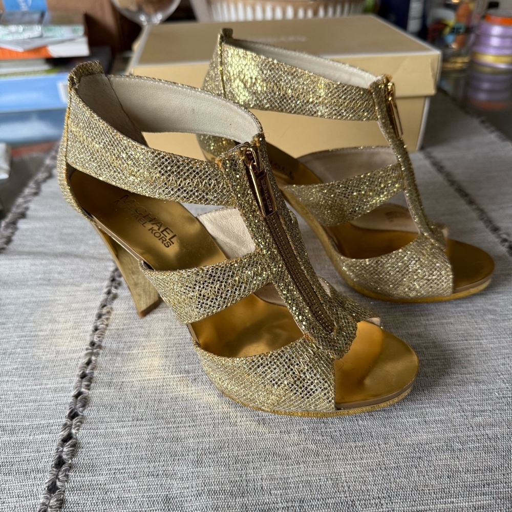 Michael Michael Kors Berkley T-Strap Gold Glitter Heel Sandals